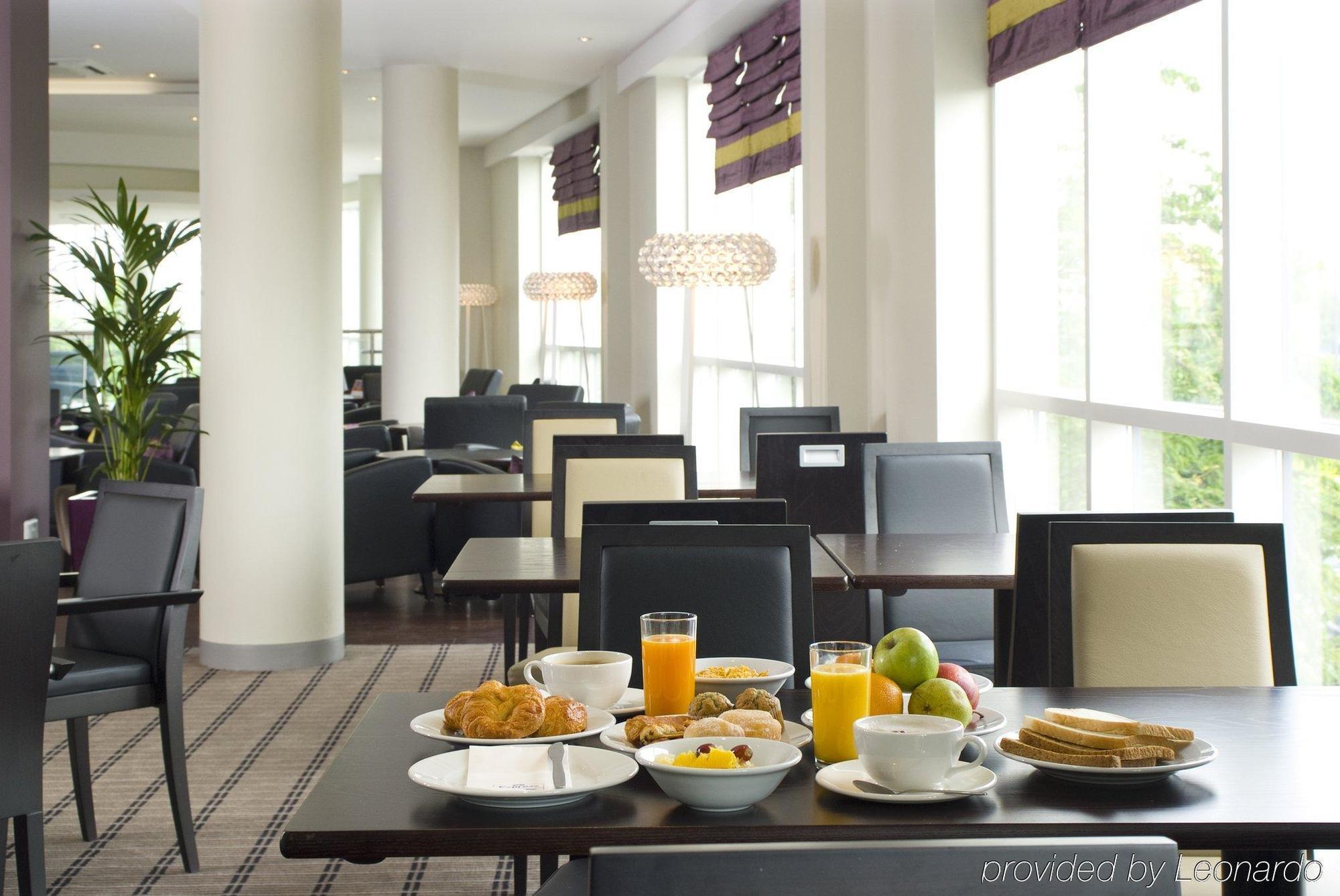 Holiday Inn Express London Greenwich By Ihg Restaurant foto
